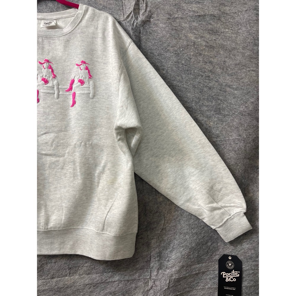 Pacific & Co Heather Gray Pink Skeleton Cowgirl Embroidered Sweatshirt XL - Picture 9 of 14